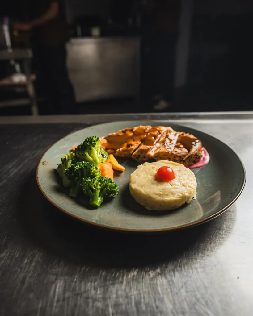 Grilled steak with mashed potato and broccoli