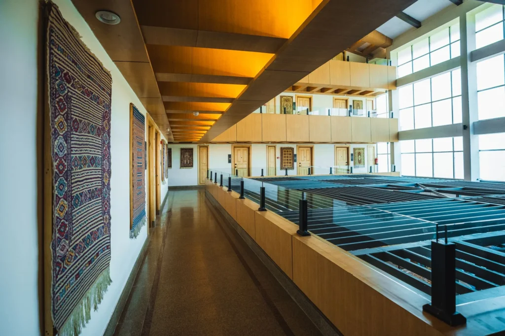 First floor walkway above the atrium at Wisaal Srinagar